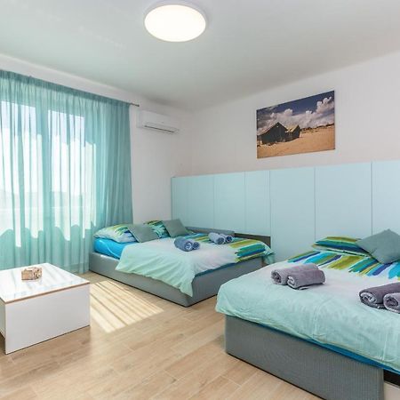 Apartmani Nena I Ilka Pula Exterior foto